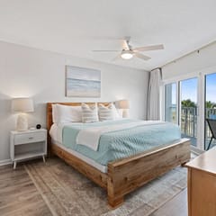 3-Min Walk to Beach + Pool | 2BR/2BA Seacrest