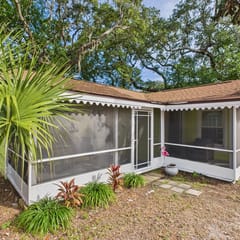 Camp Brook's Lucky Lime Cottage
