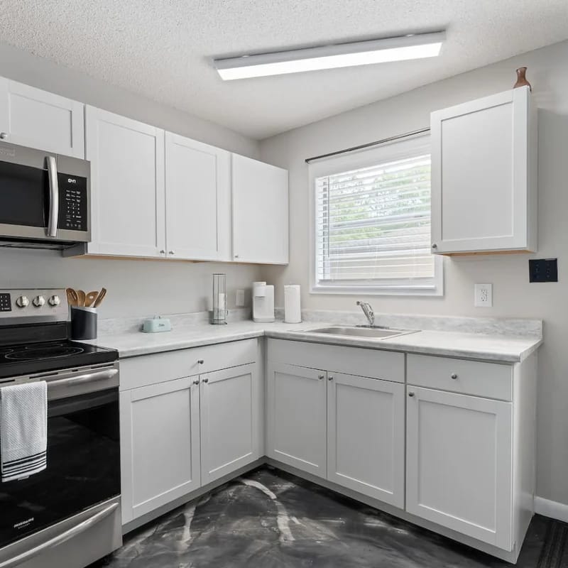 Studio with Full Kitchen!